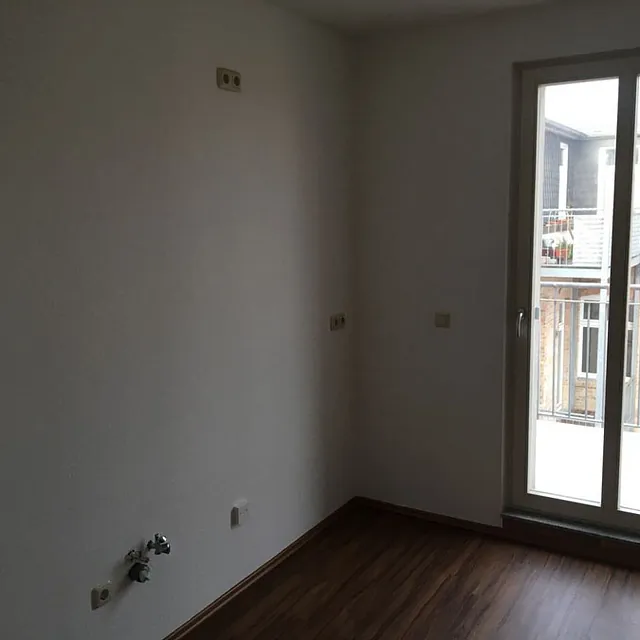 Dachgeschosswohnung mit Balkon – Ernst-Toller-Straße 17
