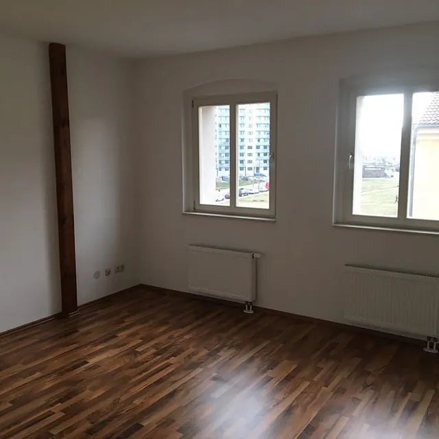Dachgeschosswohnung mit Balkon – Ernst-Toller-Straße 17